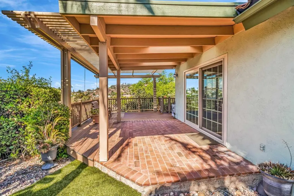 https://cdn.realtyfeed.com/cdn/127/306557486/d3fb9bee5859fb846407255727b75b8e.webp