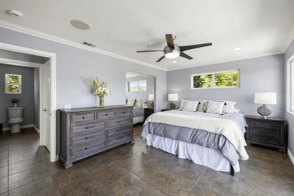 https://cdn.realtyfeed.com/cdn/127/306557493/8b45f608f6c726fd10c6652a56412c3d.webp