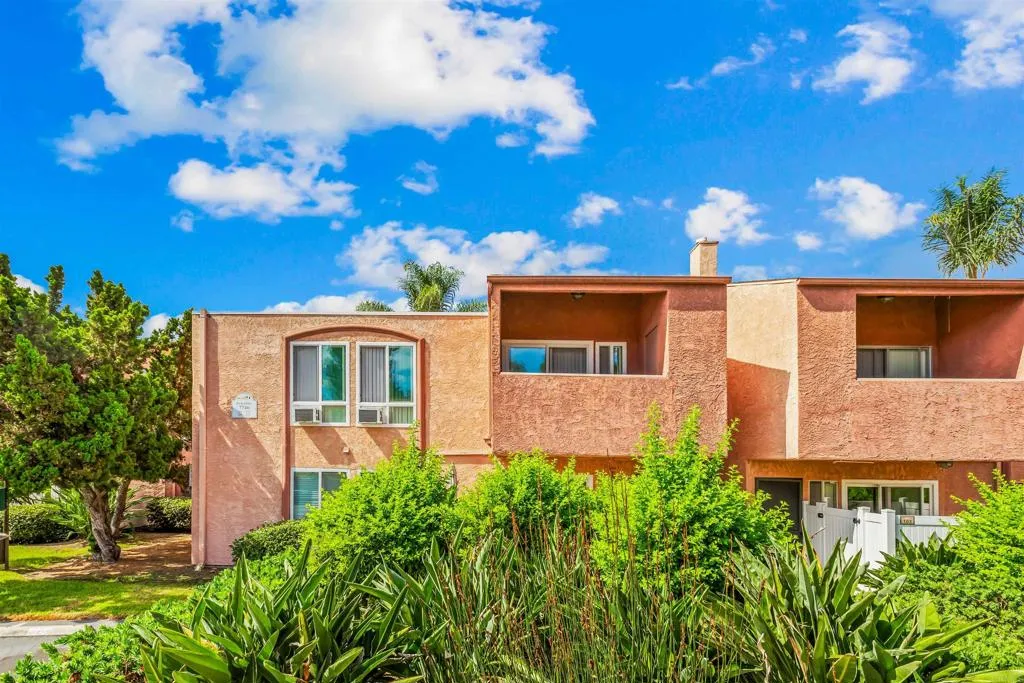 https://cdn.realtyfeed.com/cdn/127/306557555/cd4712652bba1ab91ad33053c377fc26.webp