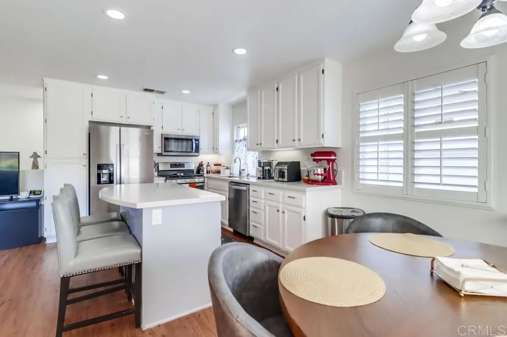 Photo #12: PTP2507526 Listing: Photo #12