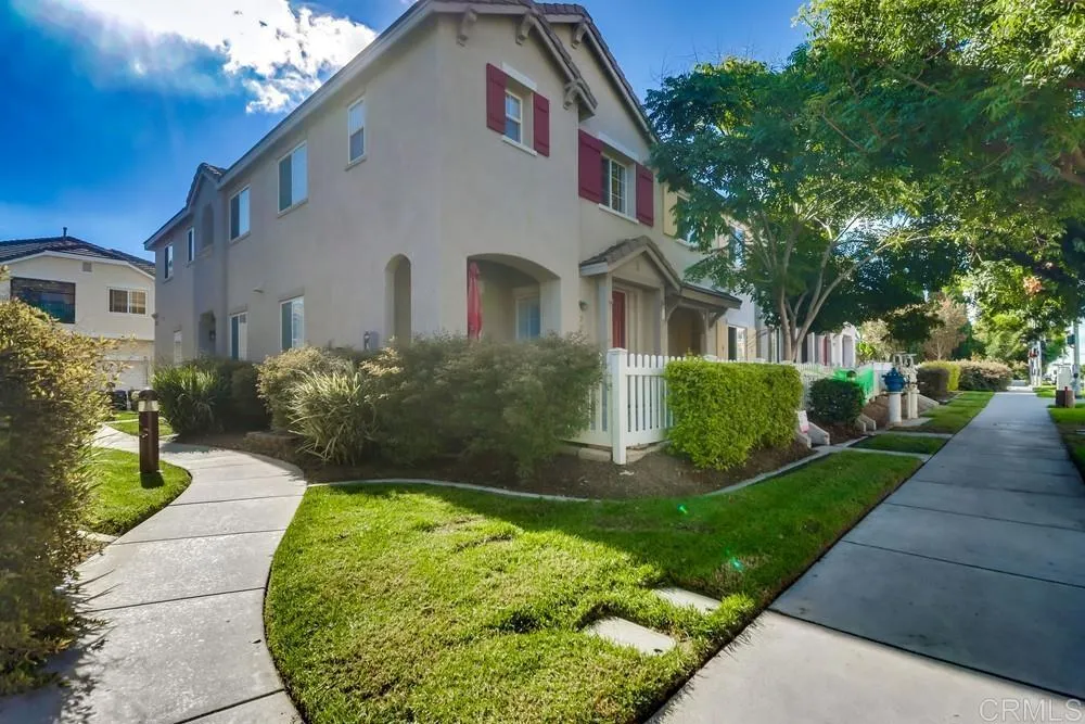 Photo #2: PTP2507526 Listing 