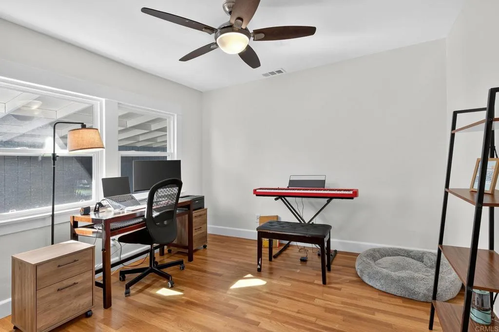 https://cdn.realtyfeed.com/cdn/127/306557638/0084e1a1f377f6ef65cf43b93ac08b0f.webp