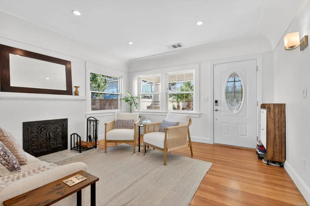 https://cdn.realtyfeed.com/cdn/127/306557638/b9263dbee7fedbf3e3407ca278cd22c9.webp