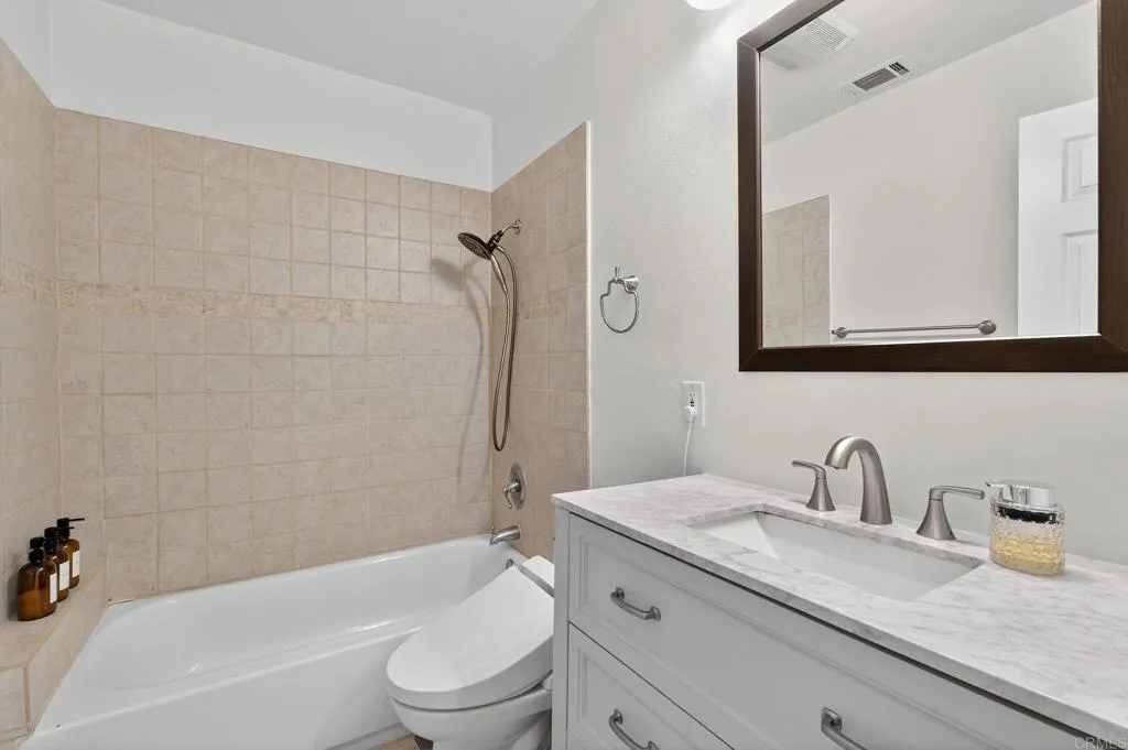 https://cdn.realtyfeed.com/cdn/127/306557638/ef6ae487d01ba48d6a3321e0ec51688f.webp