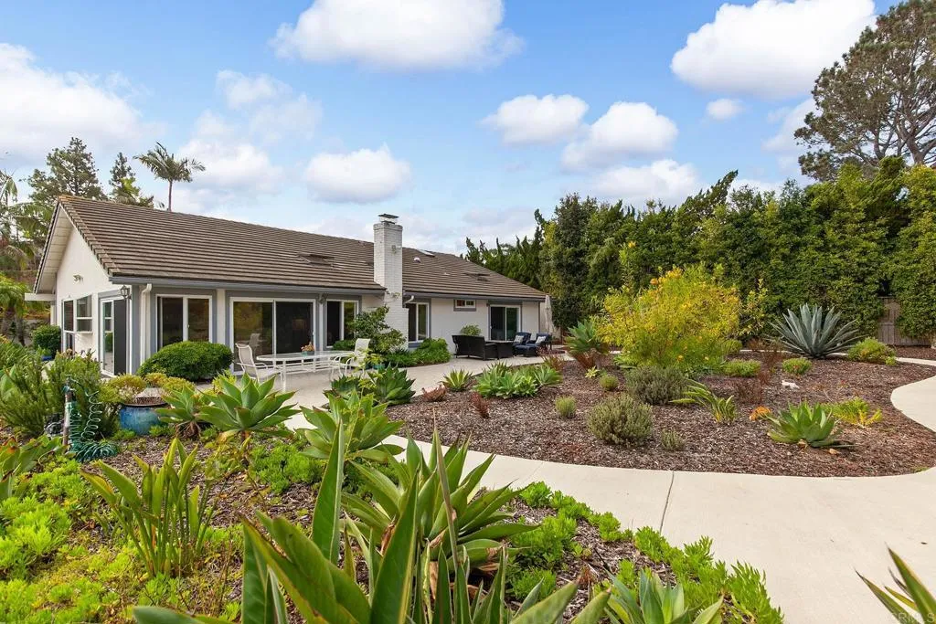 https://cdn.realtyfeed.com/cdn/127/306557682/787e25c4e4af56df8e0e19b3c6e5c45c.webp