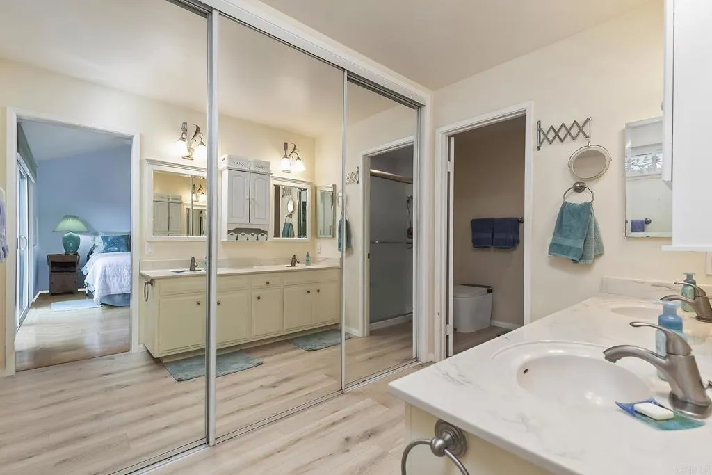 https://cdn.realtyfeed.com/cdn/127/306557682/9abf5dfbc93e42b768eec440a1ed3306.webp