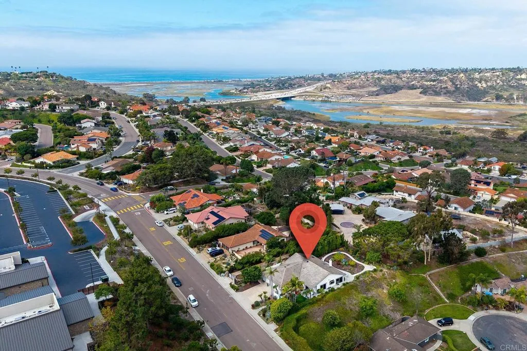 https://cdn.realtyfeed.com/cdn/127/306557682/b5a6fb62f8c98f4832f462ffd3b11351.webp