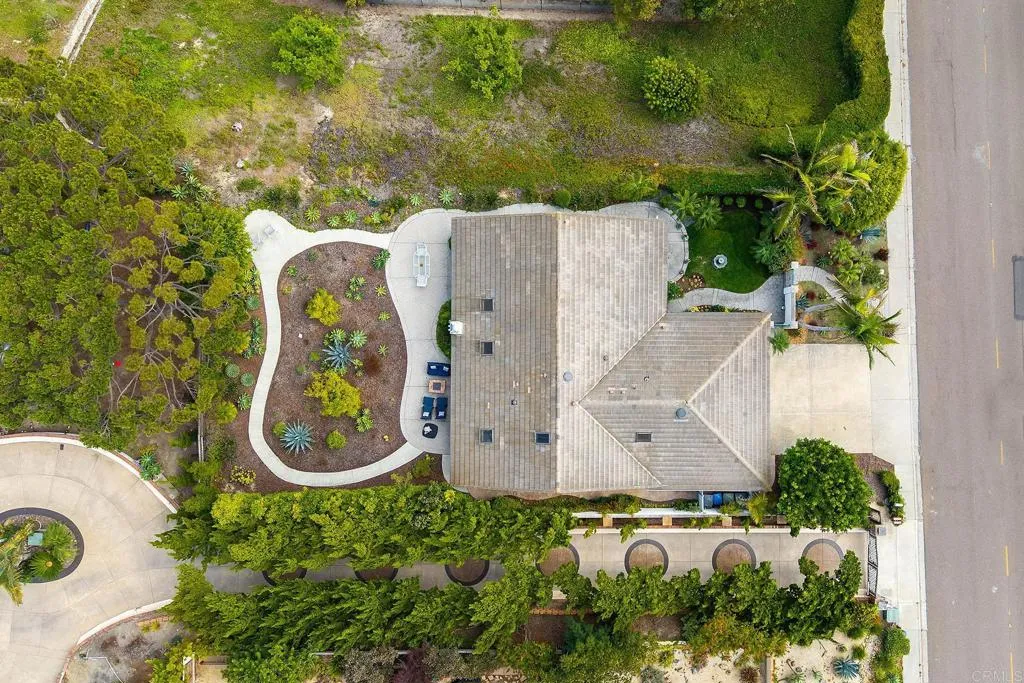 https://cdn.realtyfeed.com/cdn/127/306557682/c5942193c337233b804fa24a662c6bb8.webp