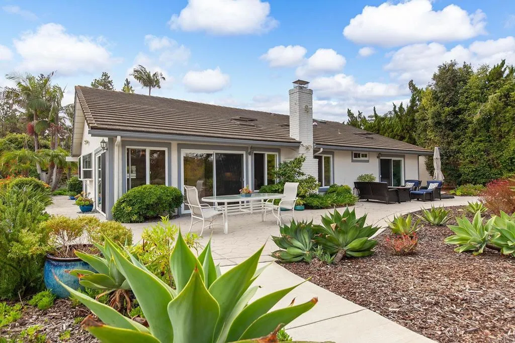 https://cdn.realtyfeed.com/cdn/127/306557682/ea612f229b37221d6a52fdd1c254bbee.webp