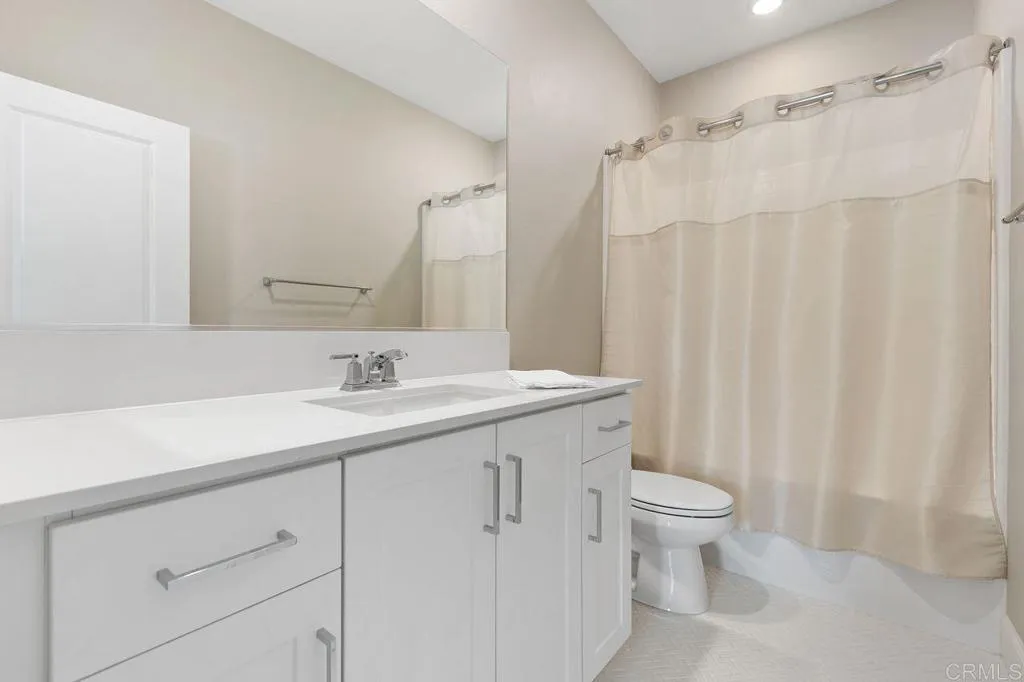 https://cdn.realtyfeed.com/cdn/127/306557713/0c2340ac02d16a283570fbb5d599e849.webp