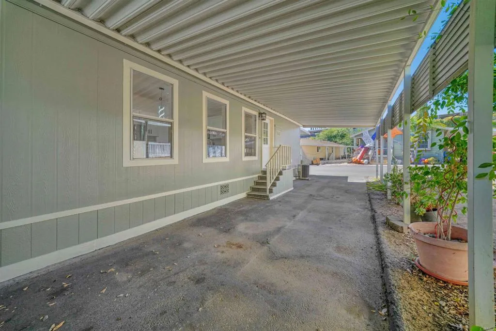 https://cdn.realtyfeed.com/cdn/127/306557777/0b2abc6009081c9ef68b94617ba20b85.webp