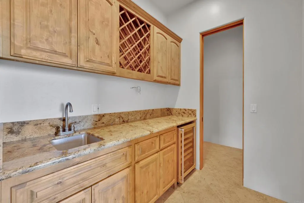 https://cdn.realtyfeed.com/cdn/127/306557795/a7503749d69ce62ce2bac573d4fde3f3.webp