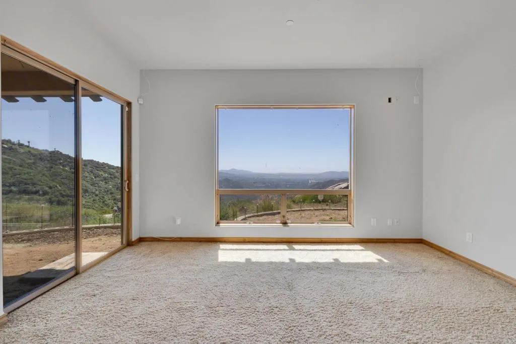 https://cdn.realtyfeed.com/cdn/127/306557795/c7ef1b7c6da4419f567d6b0dbf0fbe85.webp