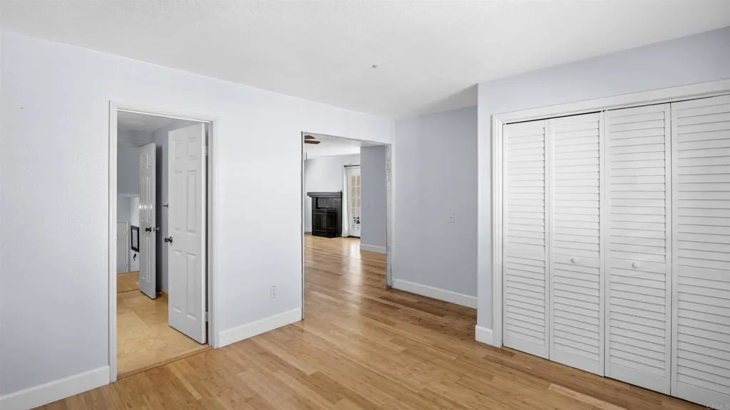 https://cdn.realtyfeed.com/cdn/127/306557856/368db2c4392f64be8ba08e7f712edfe0.webp