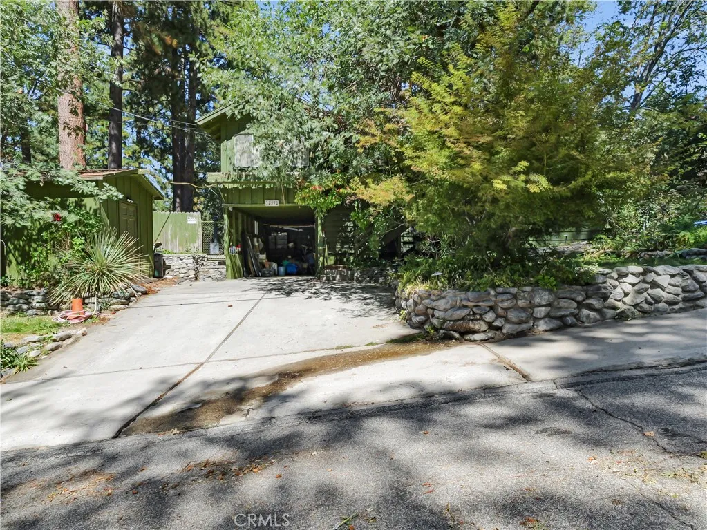 37590 Live Oak, Angelus Oaks, CA, 92305