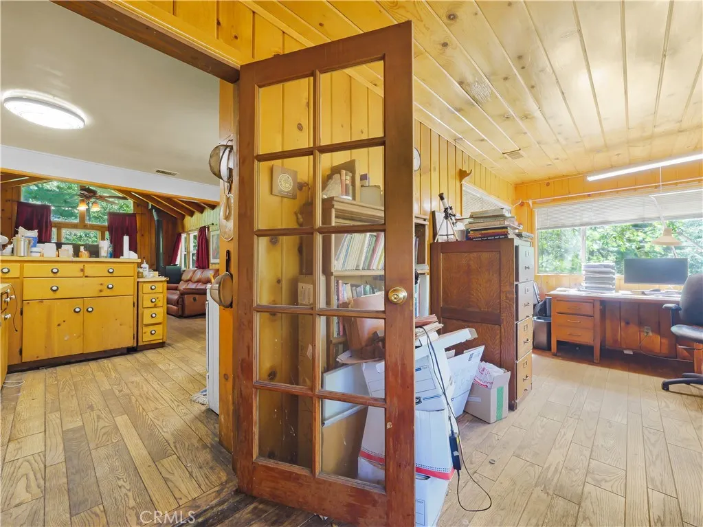 37590 Live Oak, Angelus Oaks, CA, 92305