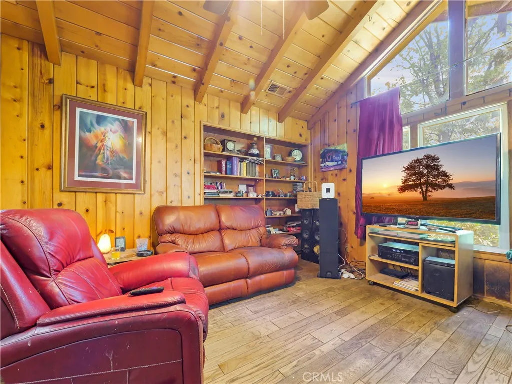 37590 Live Oak, Angelus Oaks, CA, 92305