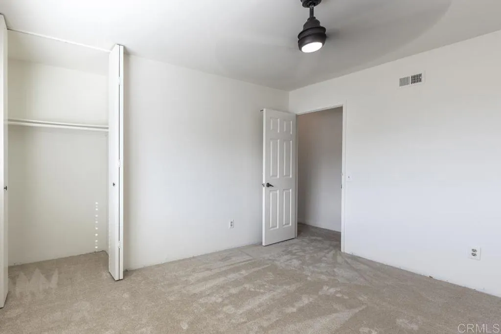https://cdn.realtyfeed.com/cdn/127/306557870/ae166d4a6a673456b309d3760e0dad8b.webp