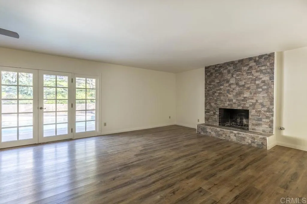 https://cdn.realtyfeed.com/cdn/127/306557870/cf653be715fa28634adcb8b261e3e466.webp