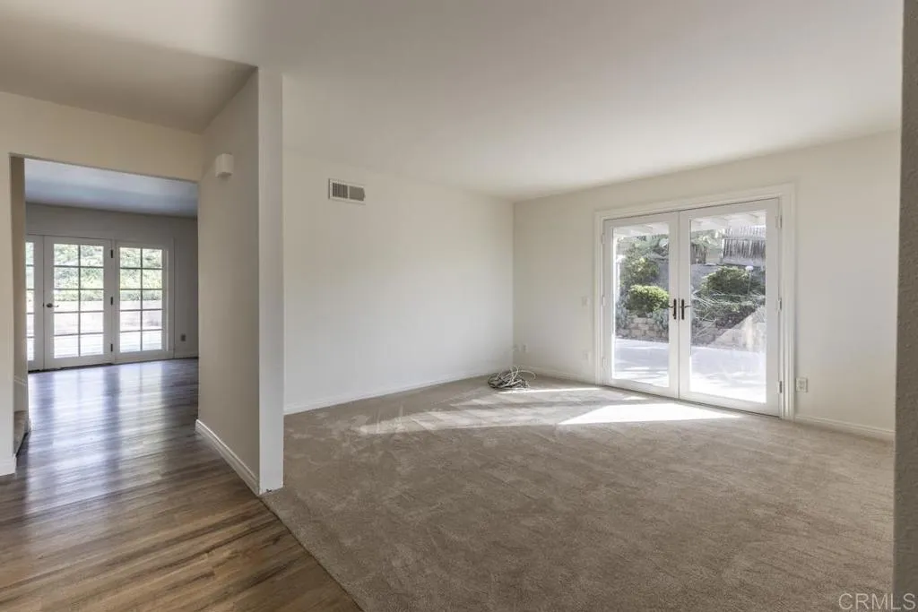 https://cdn.realtyfeed.com/cdn/127/306557870/d4927333821bbd13e4878c276e202656.webp