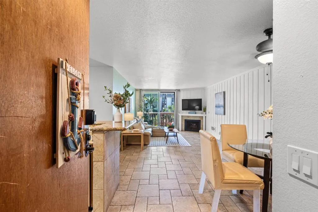 https://cdn.realtyfeed.com/cdn/127/306557871/9a7005582c69a30f53c3d38a2bd7bf89.webp