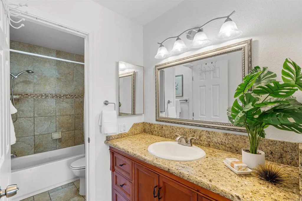 https://cdn.realtyfeed.com/cdn/127/306557871/da73561eb63d69056bb1fe0a279cf077.webp