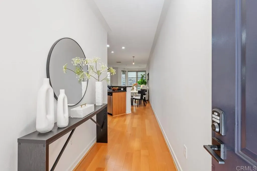 https://cdn.realtyfeed.com/cdn/127/306557886/4a1bcdc65bf907992e2597eba871944c.webp