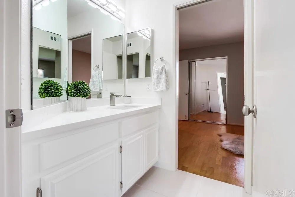 https://cdn.realtyfeed.com/cdn/127/306557901/76af196a9ab8d2820e4ead3cc3dc160b.webp