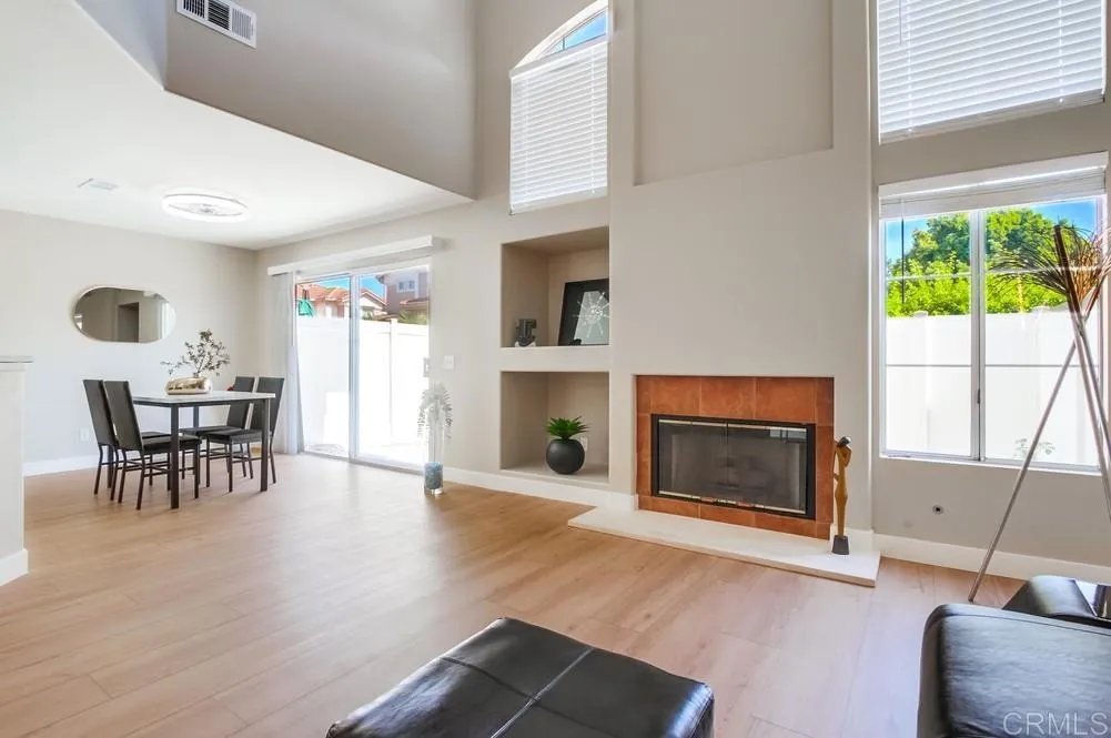 https://cdn.realtyfeed.com/cdn/127/306557901/7a112bcc798e06522243a8e28e4426e0.webp