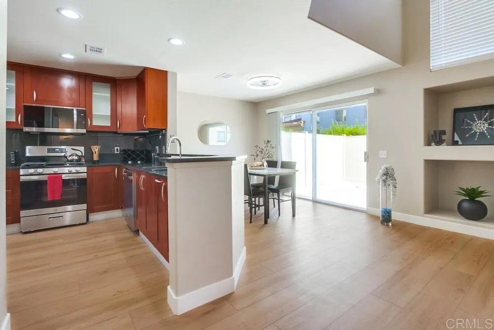 https://cdn.realtyfeed.com/cdn/127/306557901/bac96b2f9c85a824510f4a8992e4b525.webp