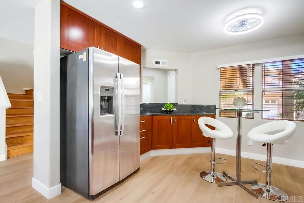 https://cdn.realtyfeed.com/cdn/127/306557901/deadfcab9ad0646648c4765cf95a9894.webp