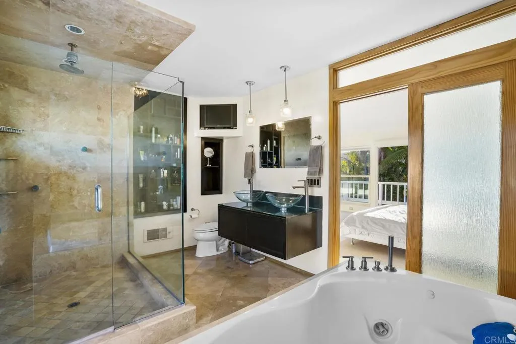 https://cdn.realtyfeed.com/cdn/127/306557934/e8e984e4977e82ef1bf4ddf675f2b4ec.webp