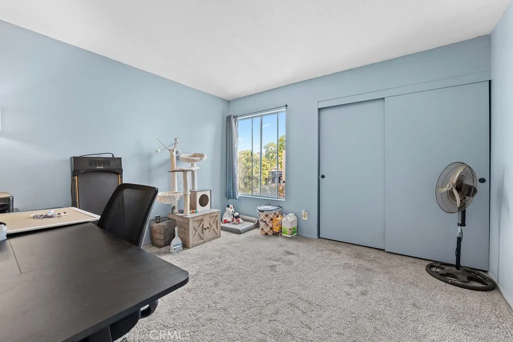 https://cdn.realtyfeed.com/cdn/127/306557998/3051f2d80d7b921f9d9574b0de5413f0.webp