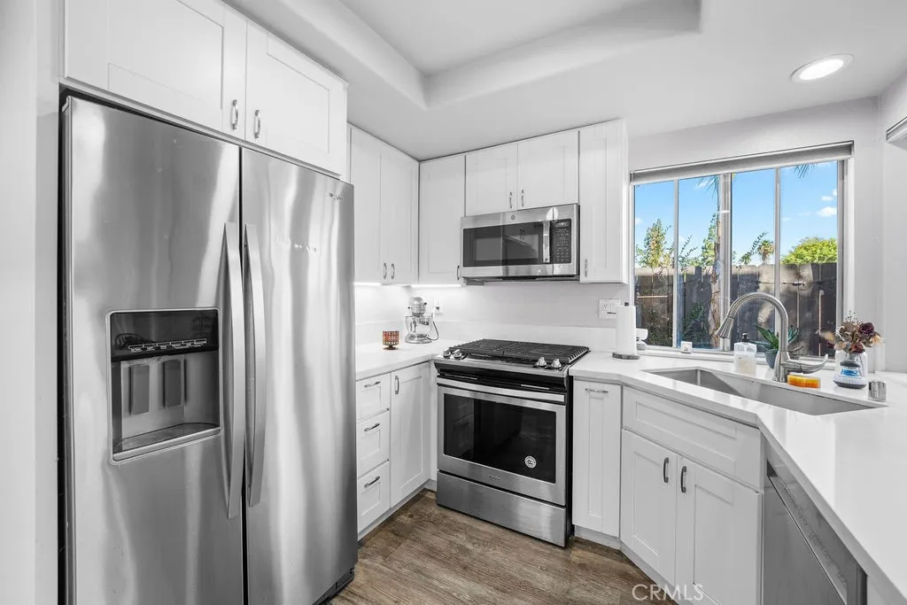 https://cdn.realtyfeed.com/cdn/127/306557998/45c78b724ac39fb11dd96d14c8f1d610.webp