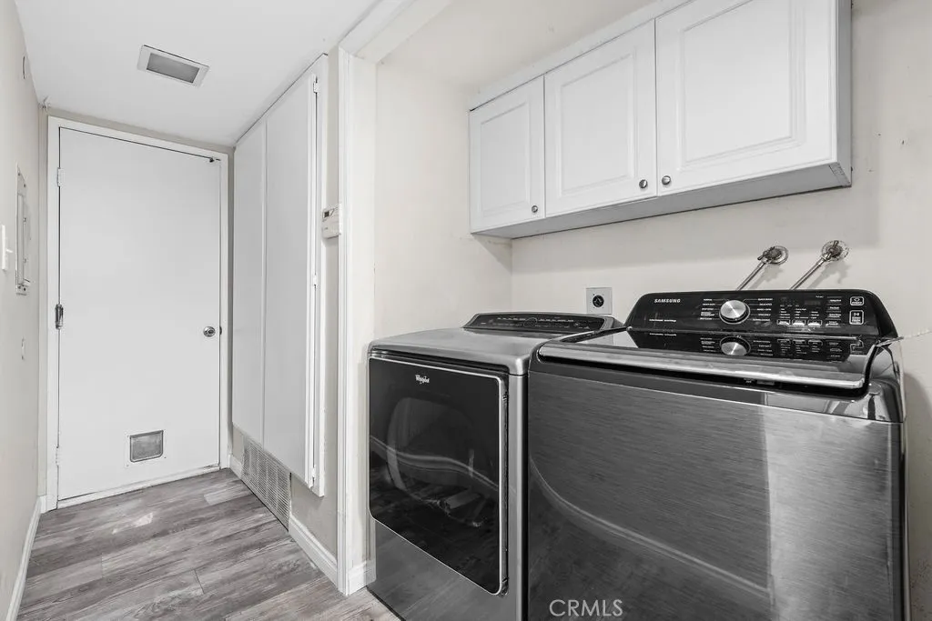 https://cdn.realtyfeed.com/cdn/127/306557998/8dde35824366822982b90b538c174214.webp