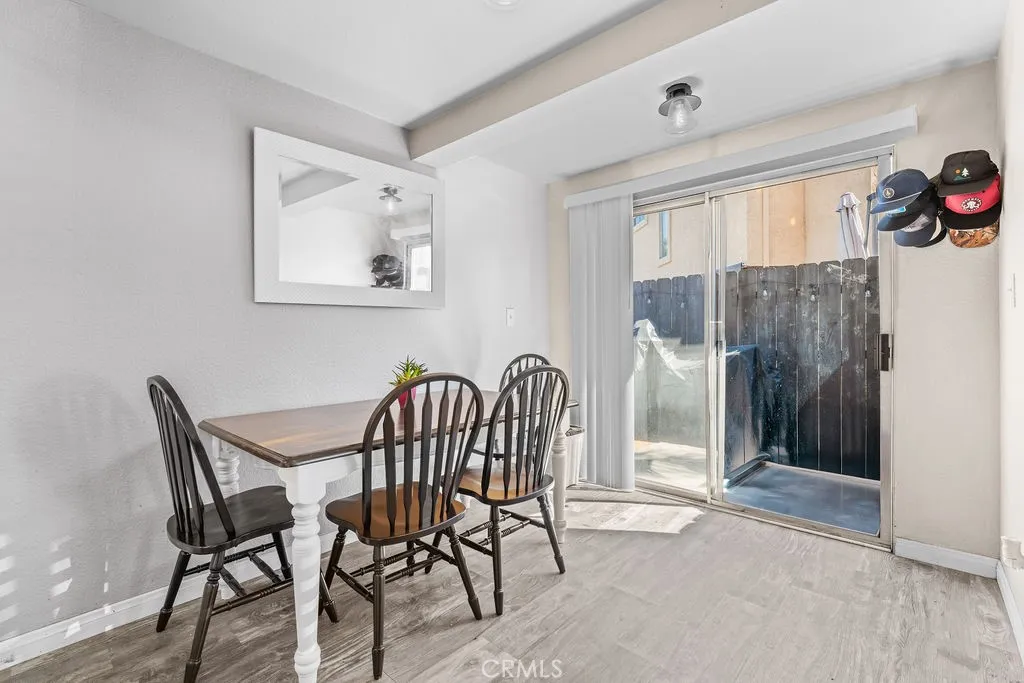 https://cdn.realtyfeed.com/cdn/127/306557998/c8e560a11d7dbb7aadd1674872a6bcf0.webp