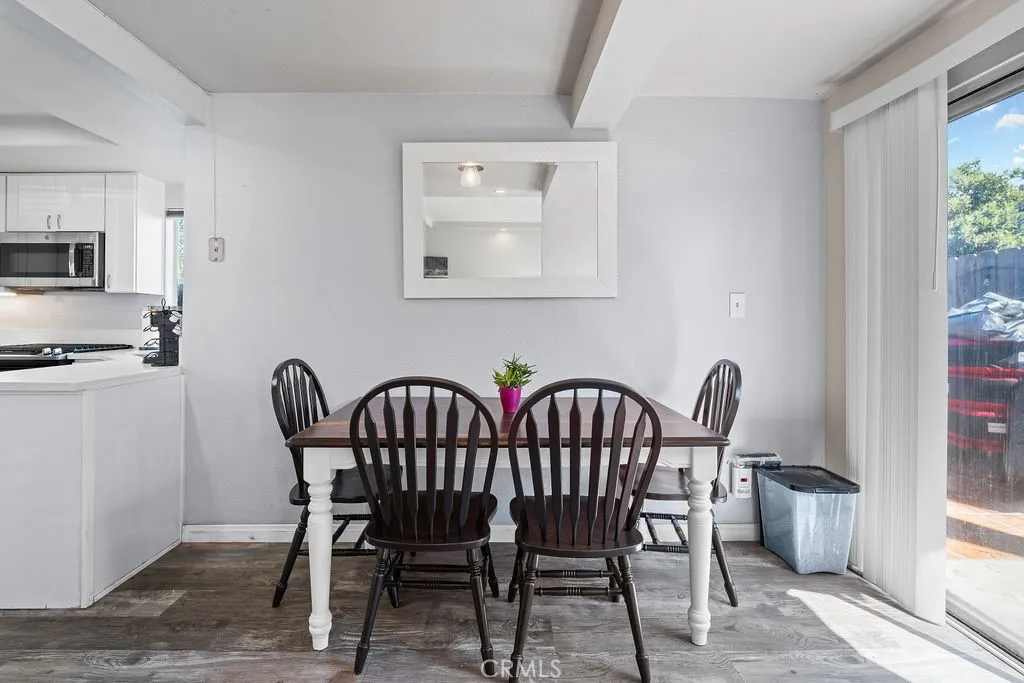 https://cdn.realtyfeed.com/cdn/127/306557998/ecf851db0a532b5257167cfe7314fa5b.webp