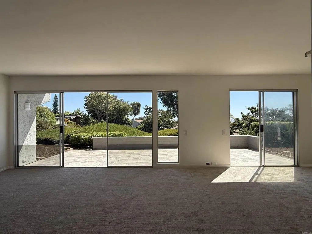 https://cdn.realtyfeed.com/cdn/127/306558017/b8ed9c403925149230c7b7b83508f268.webp