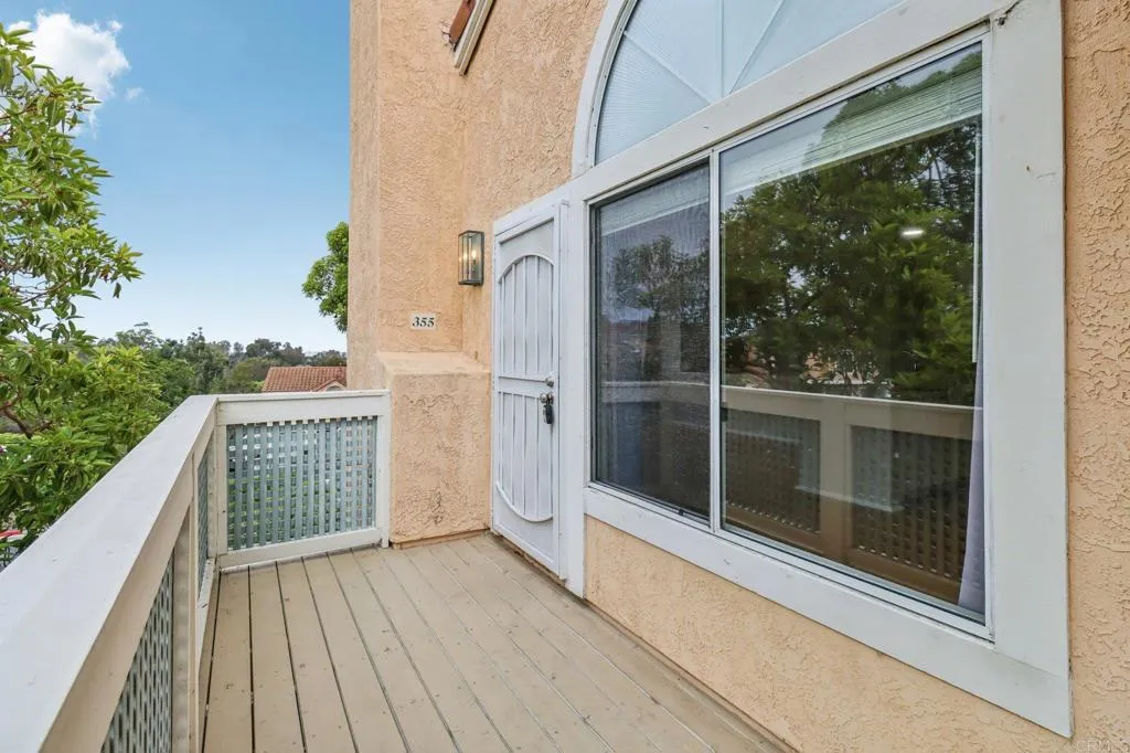 https://cdn.realtyfeed.com/cdn/127/306558018/a61df46ac9f6259fc47f5e1f47e69fe6.webp