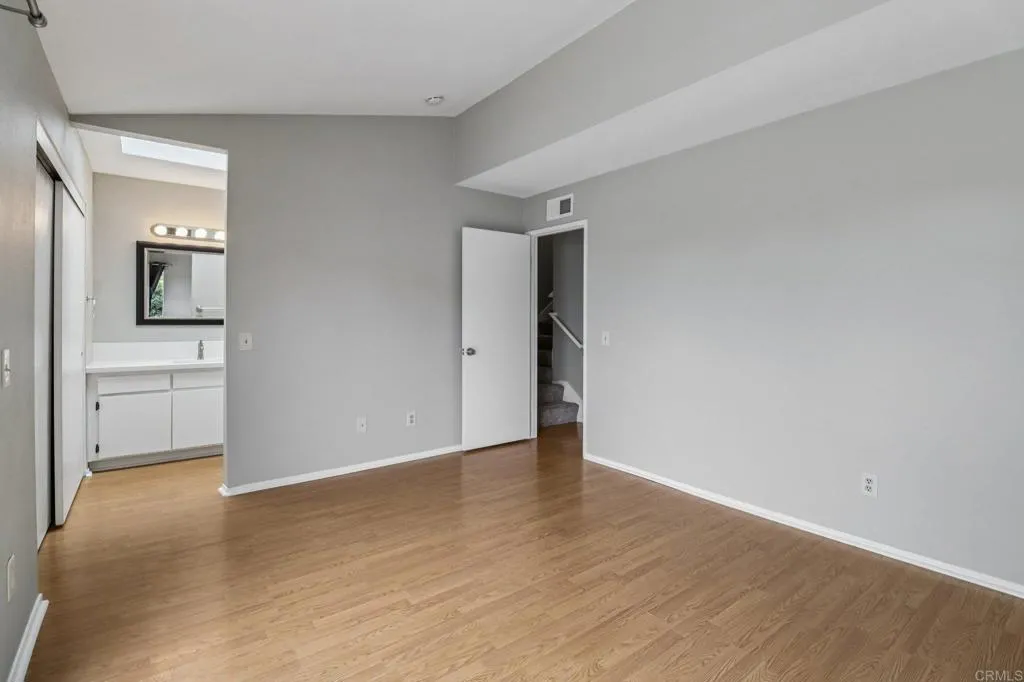 https://cdn.realtyfeed.com/cdn/127/306558018/c52398b6e5f2e7a60ed32a58766033a8.webp