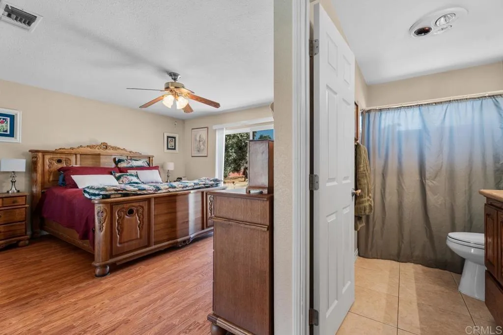 https://cdn.realtyfeed.com/cdn/127/306558036/1ad7d30ba02e29a17525a9cfb6fd88ff.webp