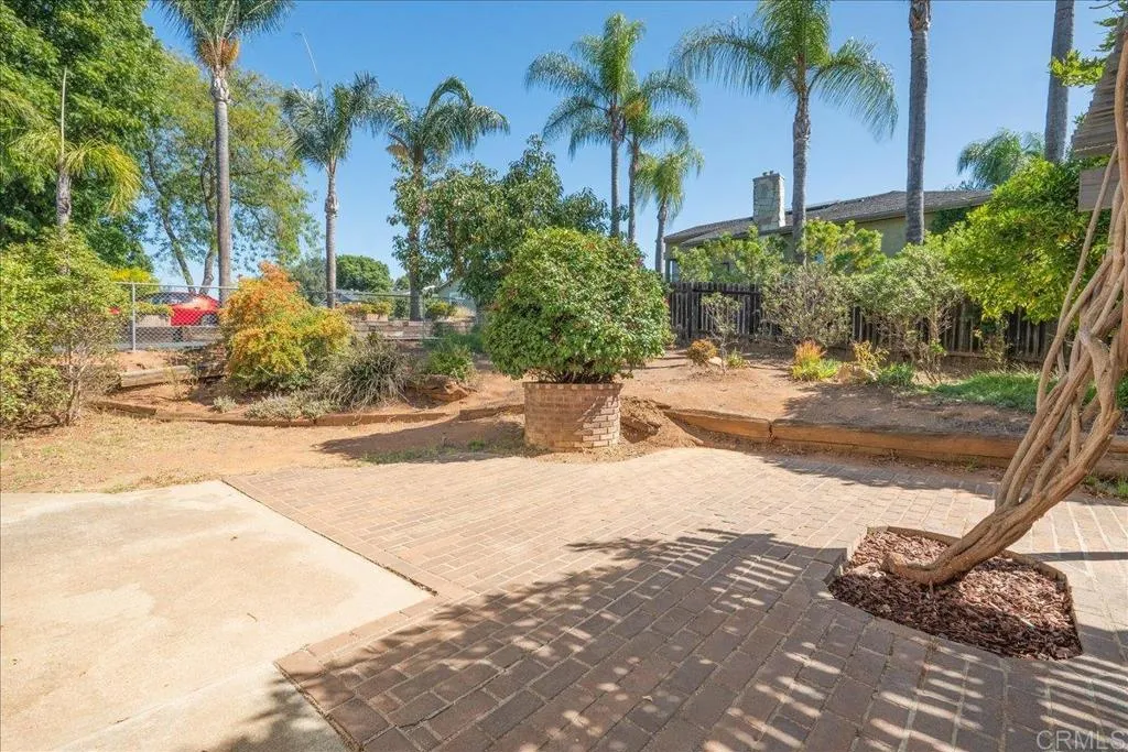 https://cdn.realtyfeed.com/cdn/127/306558084/622cc1a16528df1b5b524ddad11da6e4.webp