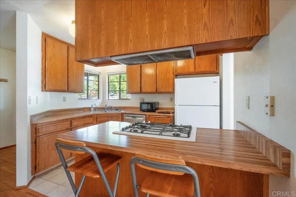 https://cdn.realtyfeed.com/cdn/127/306558084/96e30465777e1af7c19b742a817c9fd8.webp