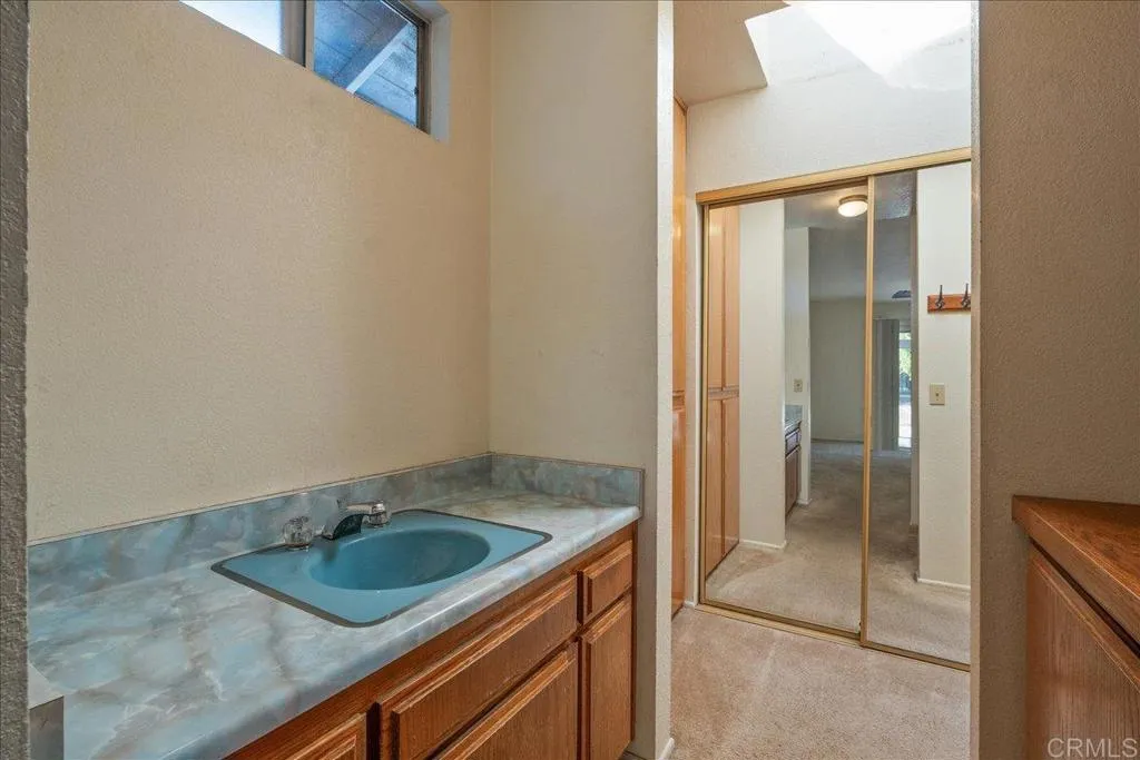 https://cdn.realtyfeed.com/cdn/127/306558084/f7518c8aef25fe6b758870a148eb7e7d.webp