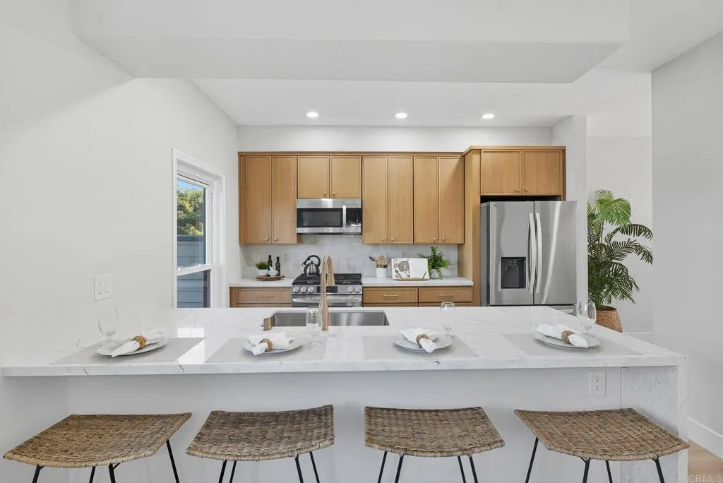 https://cdn.realtyfeed.com/cdn/127/306558090/9374e576c3d39acc8561e44c164f9dba.webp