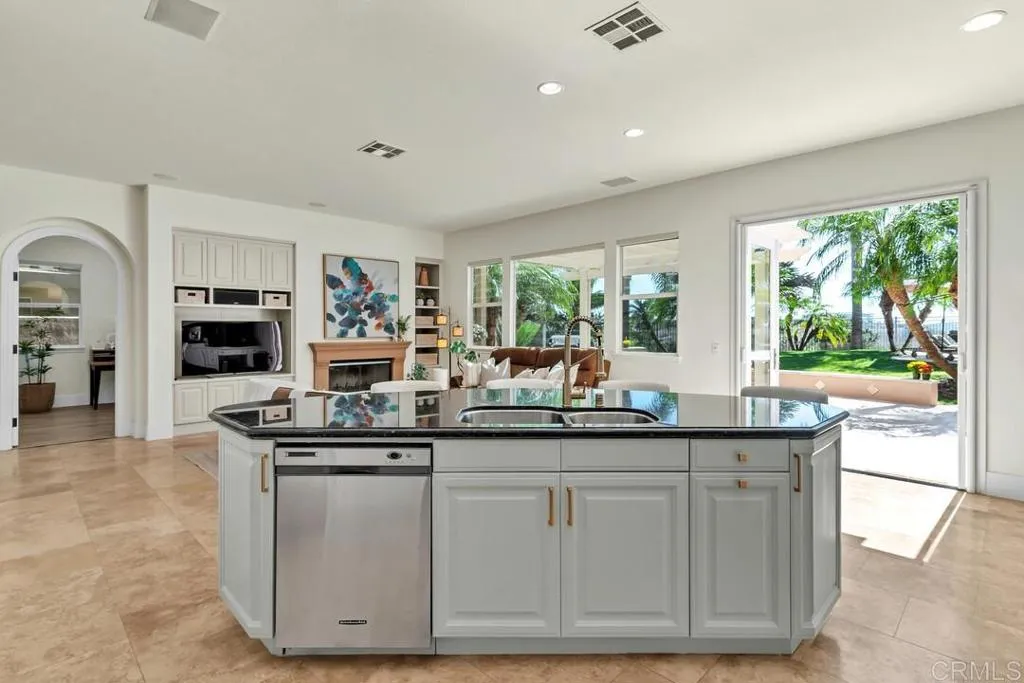 https://cdn.realtyfeed.com/cdn/127/306558242/441e5dcb728a9a50c5b38375841c147f.webp