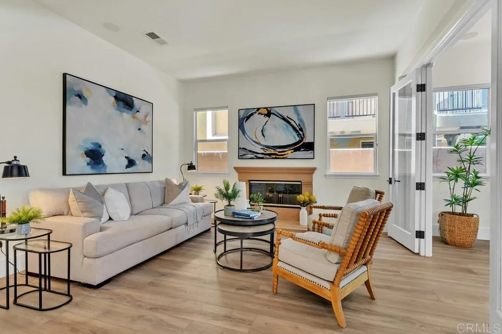 https://cdn.realtyfeed.com/cdn/127/306558242/dd6f757b9a9b2e07c933cd61229e9c13.webp