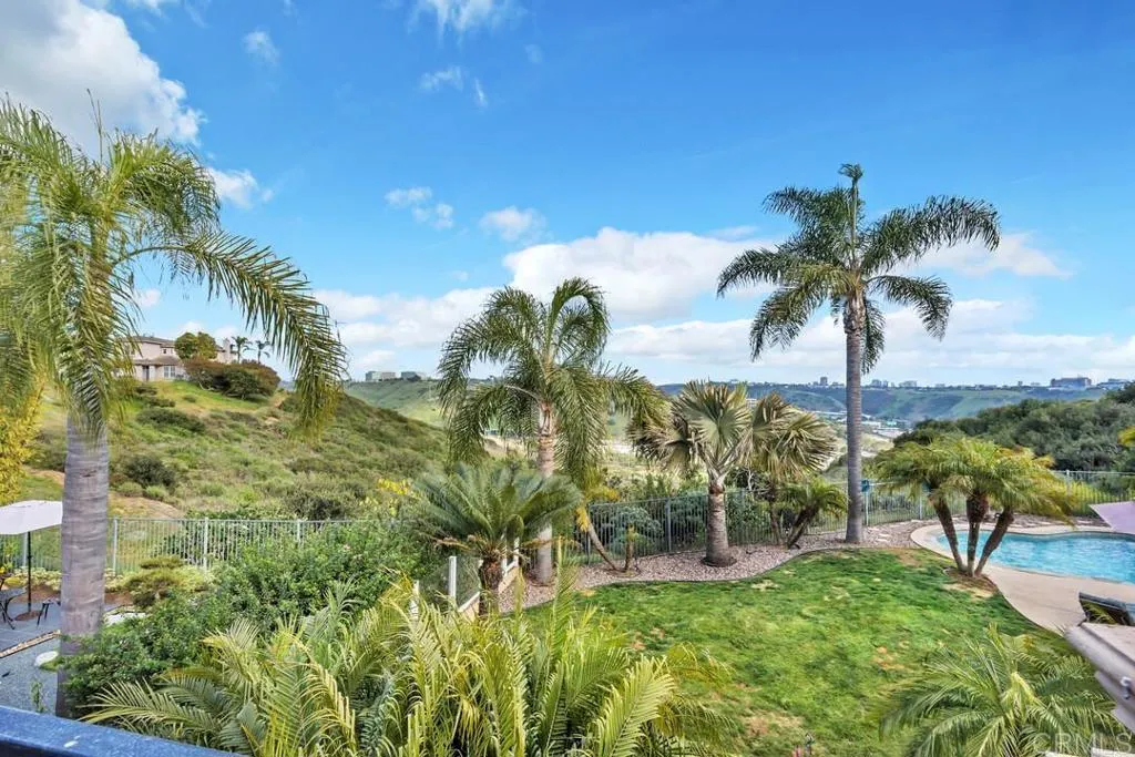 https://cdn.realtyfeed.com/cdn/127/306558242/e33d74f6a5df1bb4de30333ef1692d09.webp