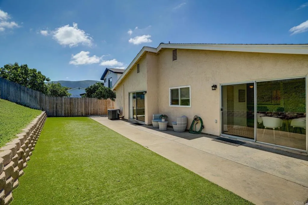 https://cdn.realtyfeed.com/cdn/127/306558260/06c40c9f56fca699383d5c209a0bbfa7.webp
