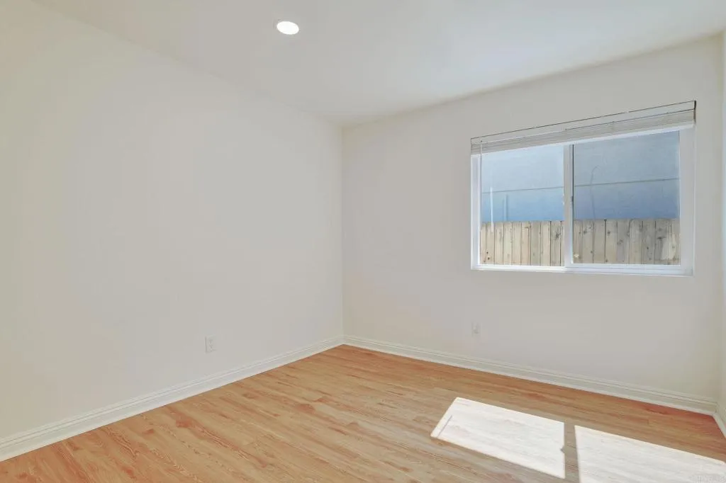 https://cdn.realtyfeed.com/cdn/127/306558260/7498f1f1b1c948df765bd0dbfff2bf0e.webp